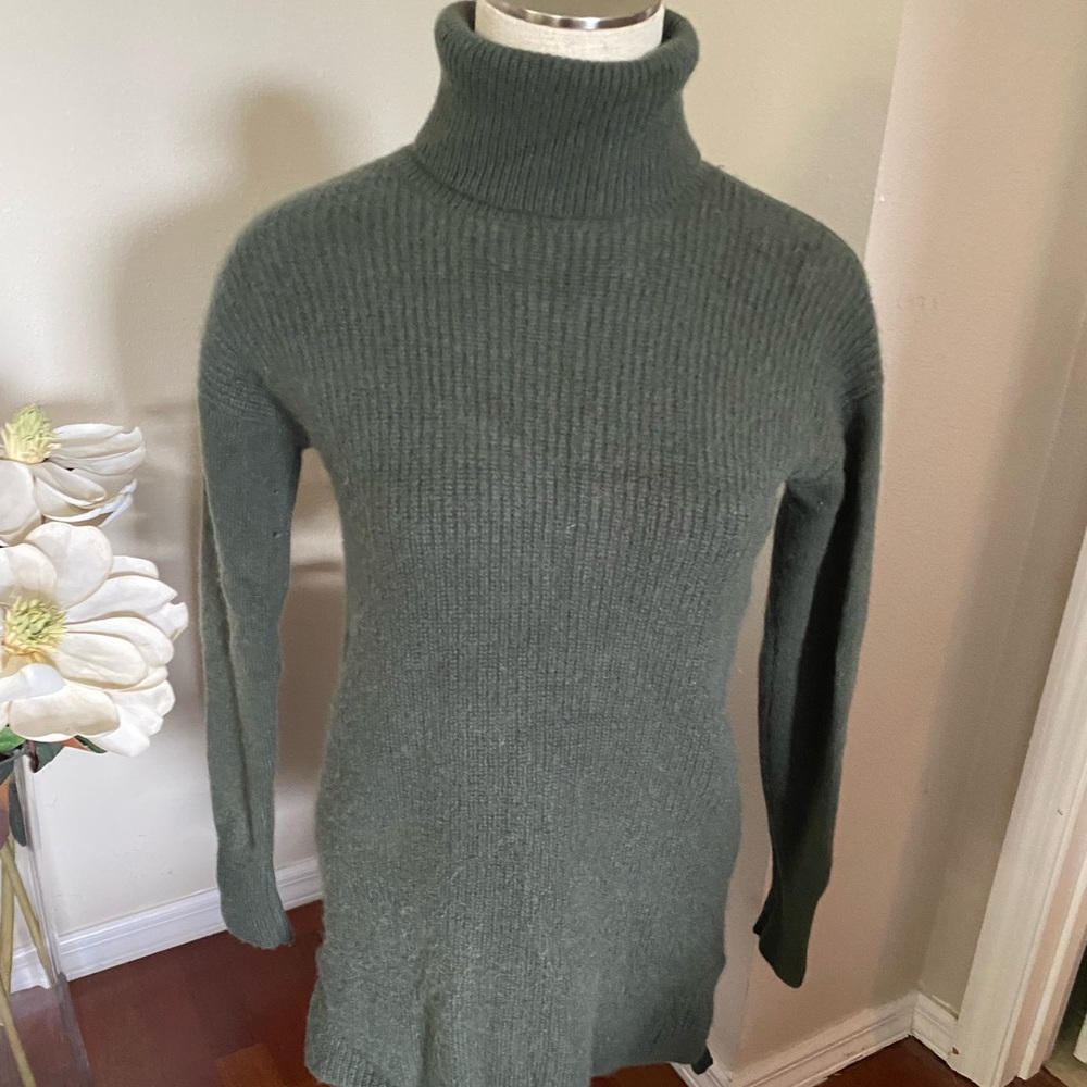 Halogen Olive Green Cashmere Sweater